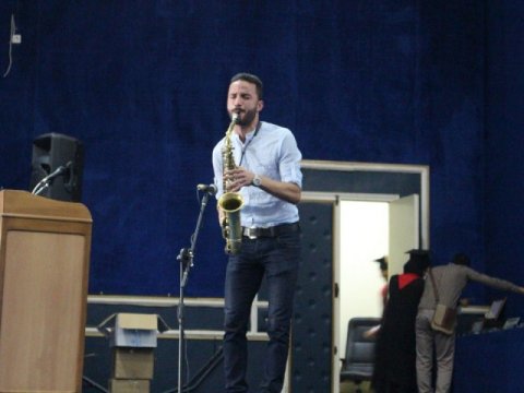 IMG 4732-Copier- w480